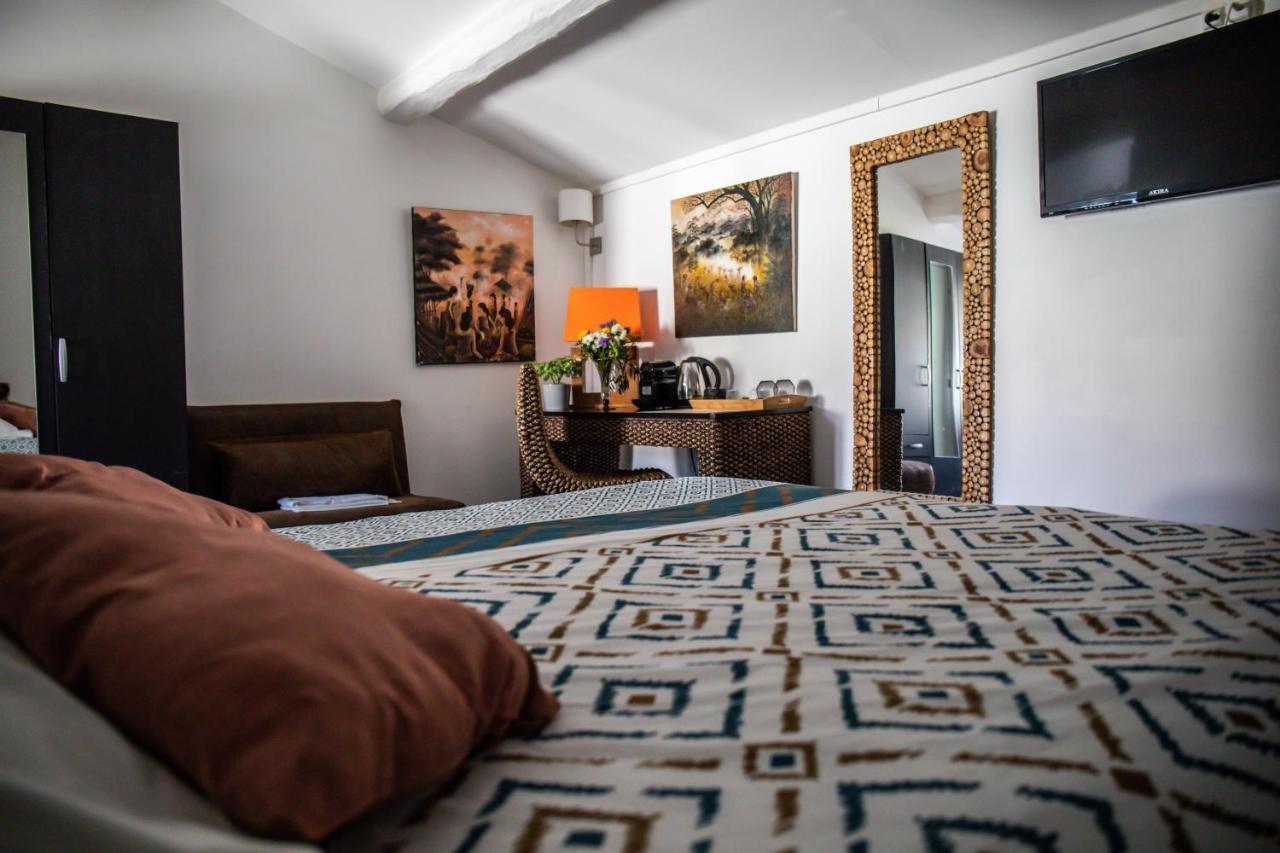 Auberge Sainte Marguerite ラ・ギャルド エクステリア 写真