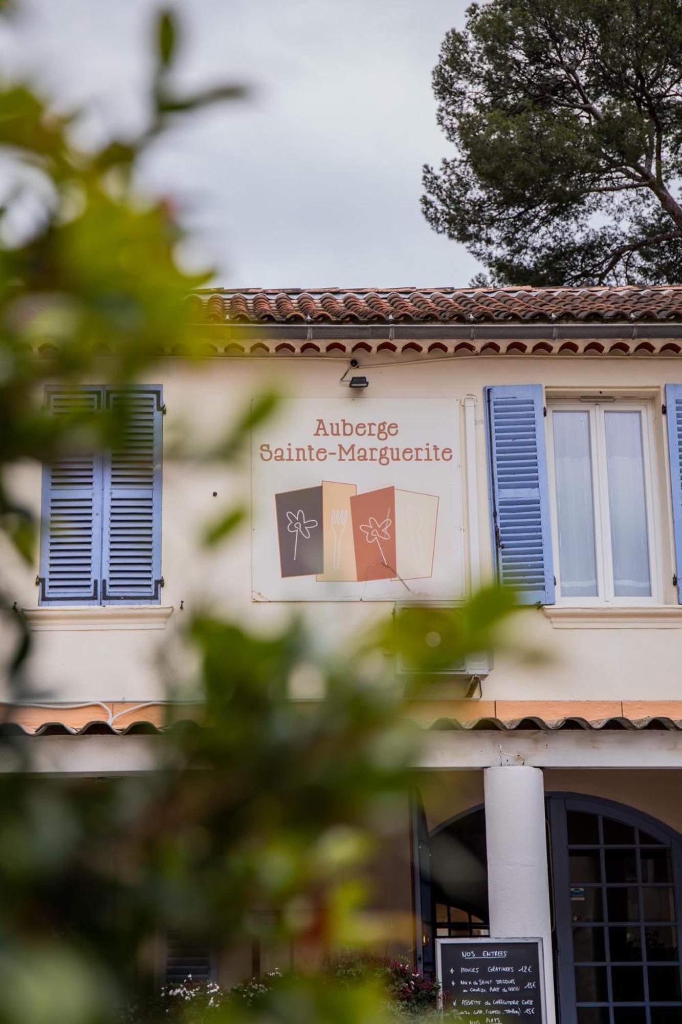 Auberge Sainte Marguerite ラ・ギャルド エクステリア 写真